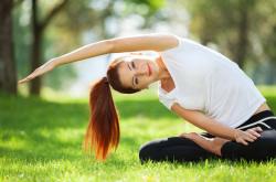 英雄联盟总决赛时间-冷锋掠过密尔沃基，当西亚卡姆成为黄蜂的终极答案