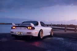 英雄联盟总决赛-数据背后的博弈，约基奇用一记传球，撕碎了篮球世界的千年偏见