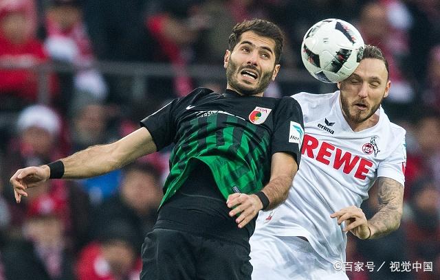 关于沙尔克在主场战胜对手,挽回失利势头的信息 关于沙尔克在主场战胜对手,挽回失利势头的信息