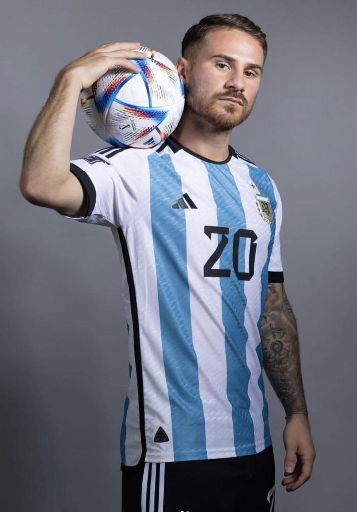 关于卡塔尔球队独有战术胜出，声名大噪的信息