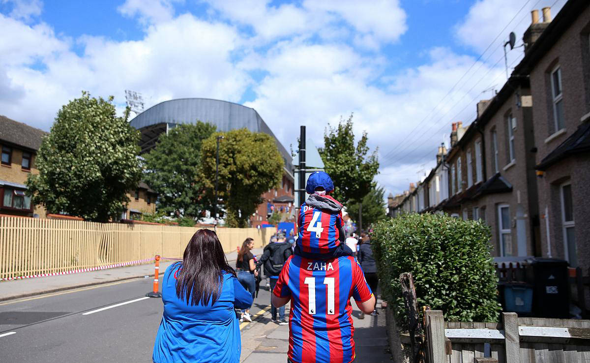 关于水晶宫靠一粒入球小胜，稳固保级位置的信息