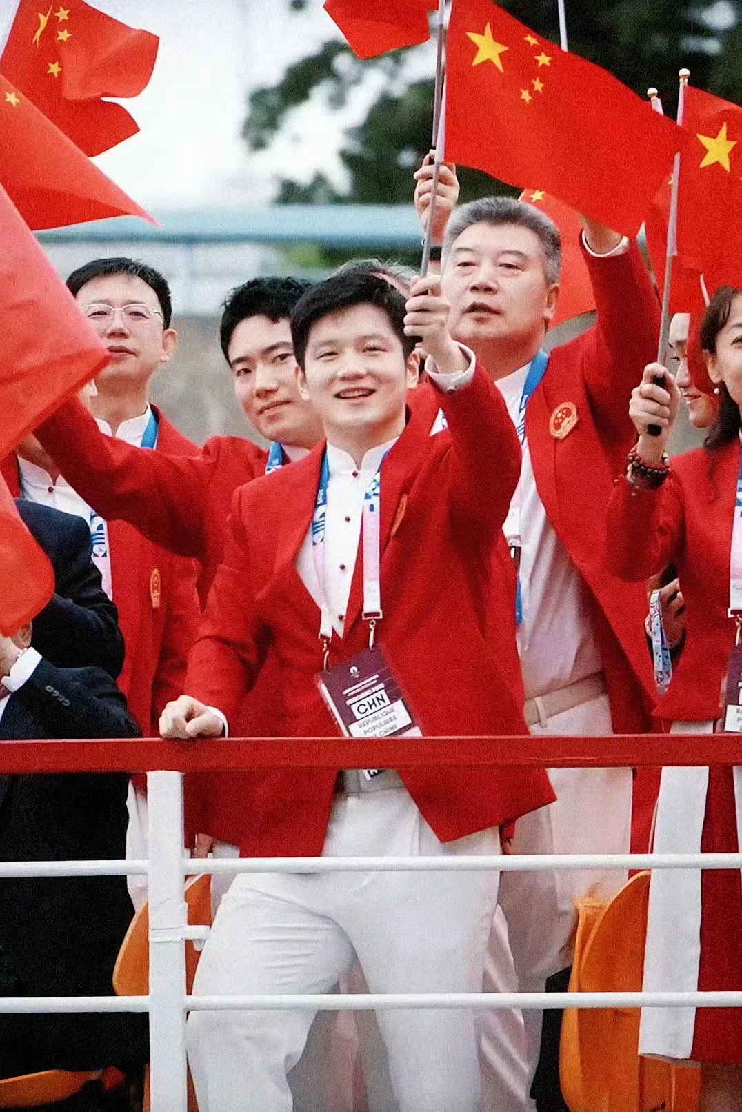 包含韩国队横扫日本队，樊振东扛起全队的词条