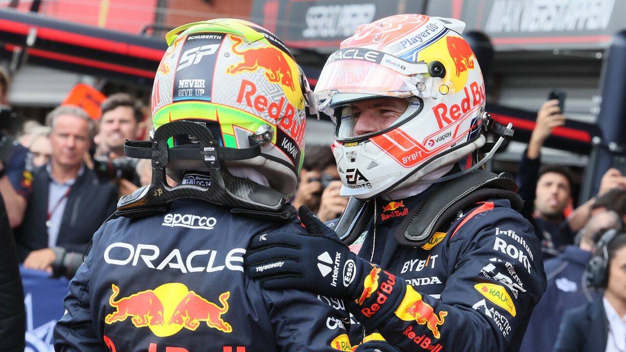 梅赛德斯翻盘红牛车队,佩雷兹扛起全队 梅赛德斯翻盘红牛车队,佩雷兹扛起全队