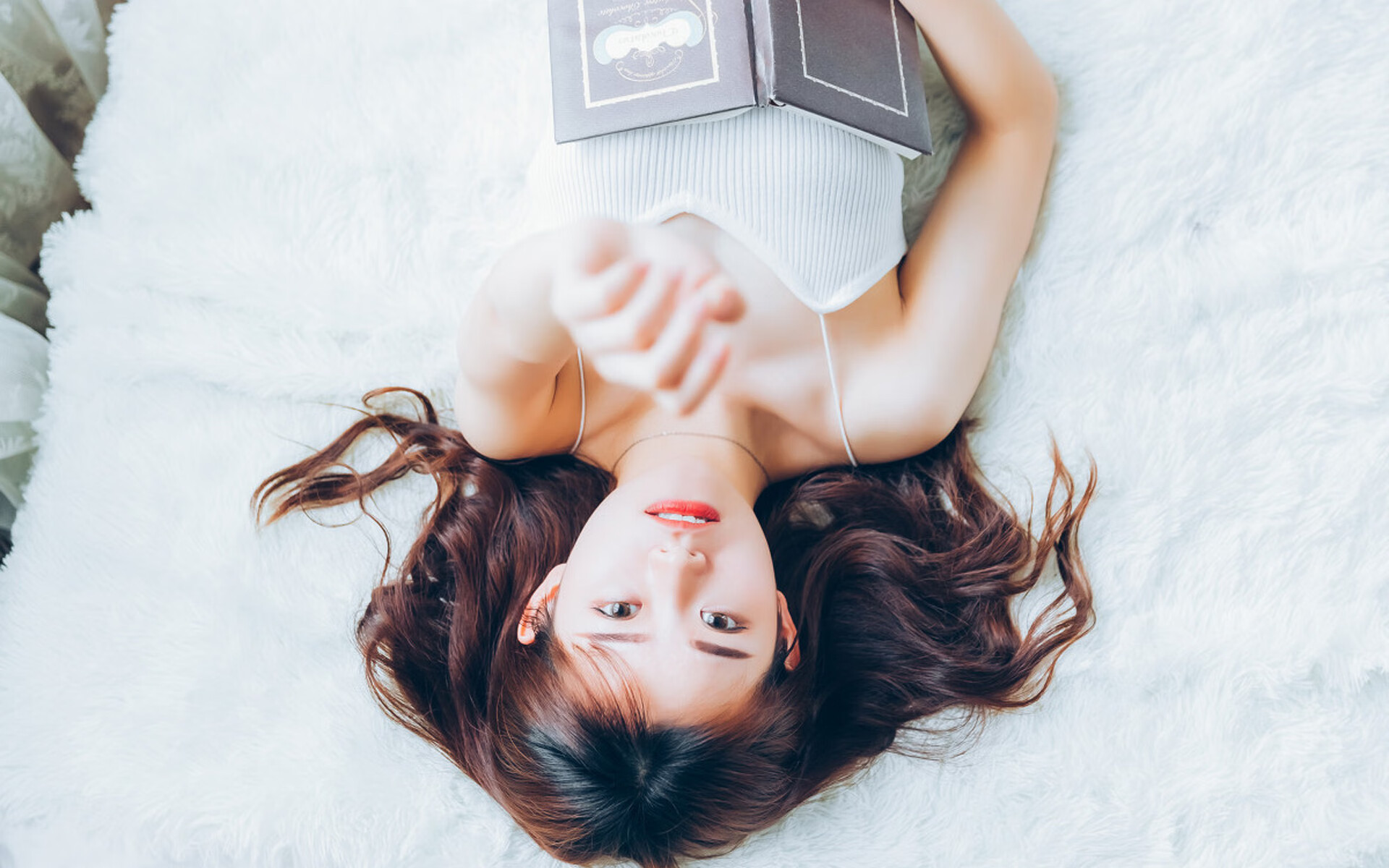 唯一性足球艺术,威尔士节奏掌控比利亚雷亚尔之战,萨内稳定输出不掉线