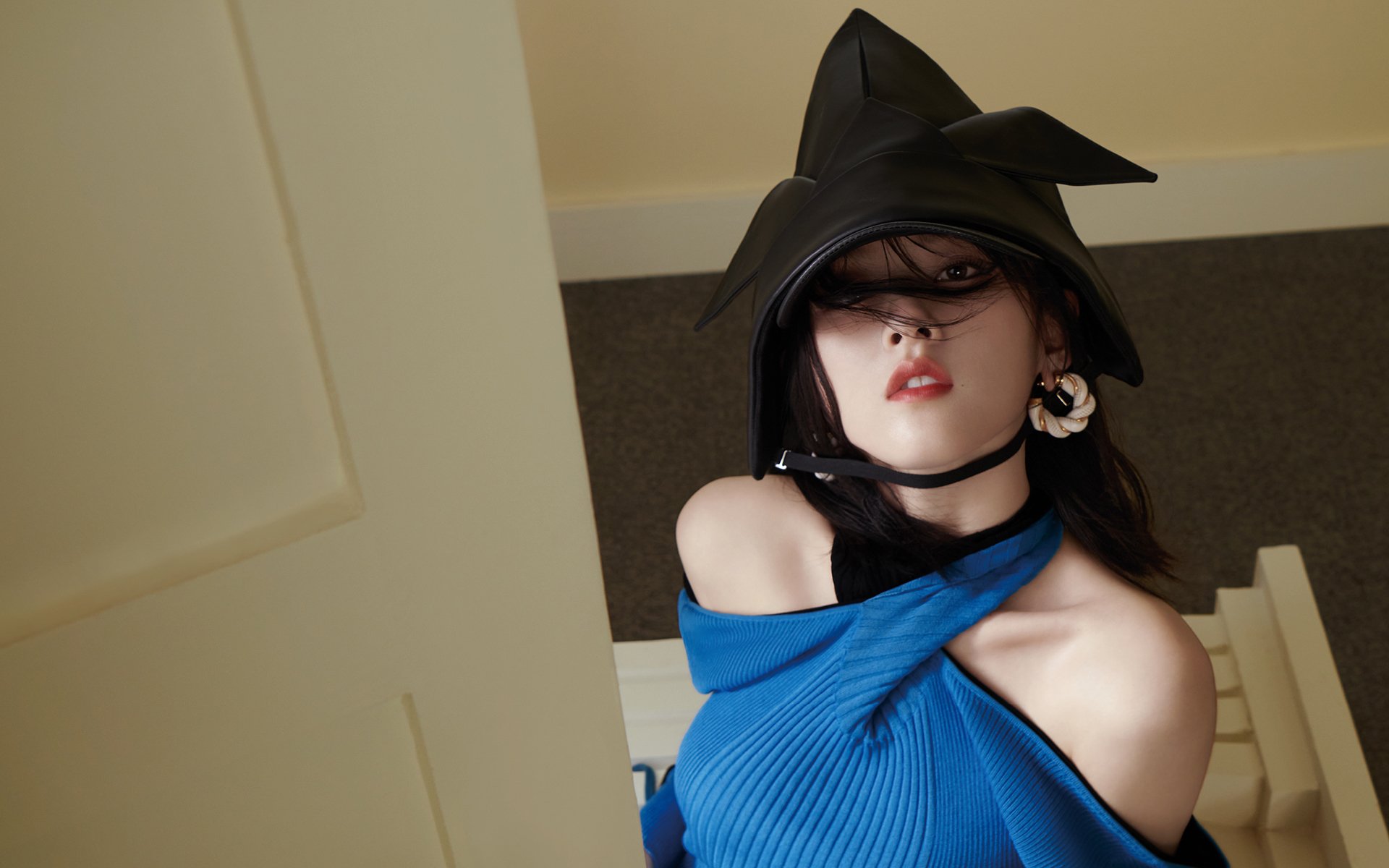 足球与橄榄球的共振,楚阿梅尼爆发与新西兰血拼英格兰的同频逆袭